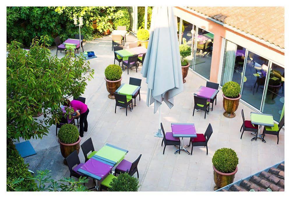Le Carre D'Alethius Logis Hotel Restaurant Charmes-sur-Rhone Exterior foto